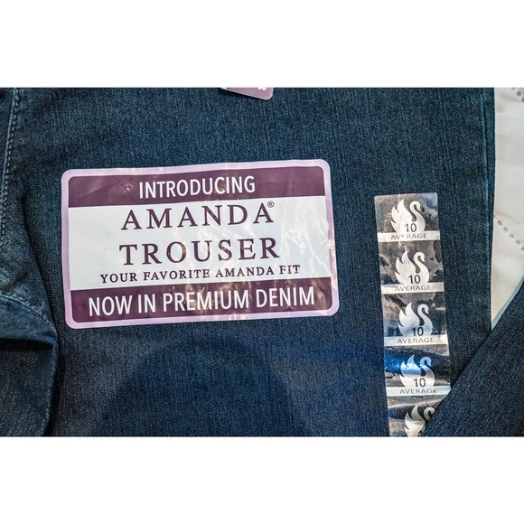 Gloria Vanderbilt Denim Jean - Amanda Straight-Leg Jeans, Blue, Sz 10 - Picture 4 of 7